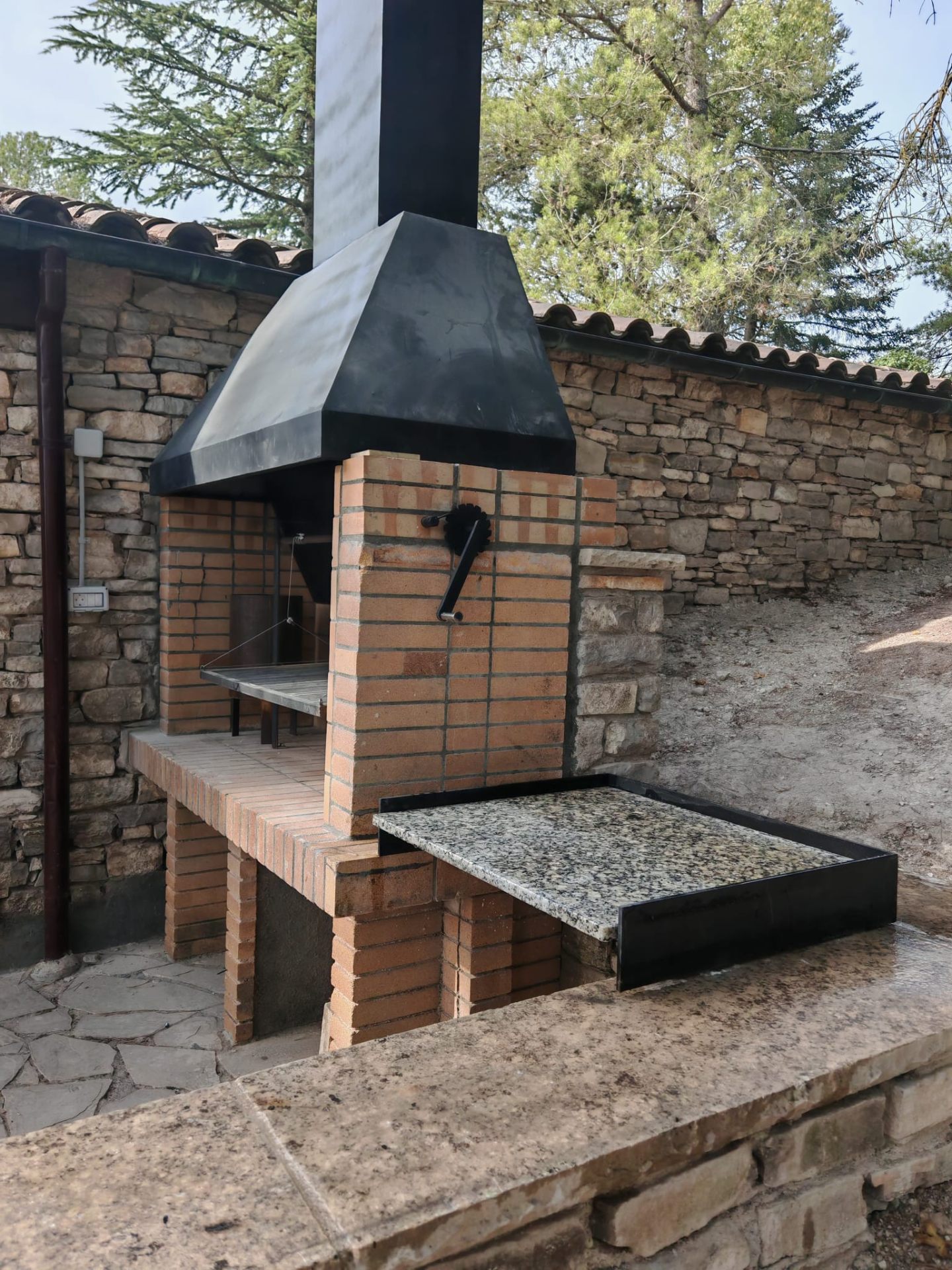 Barbacoa habilitada